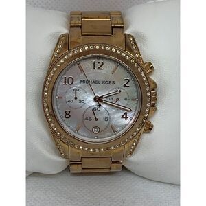 Michael Kors MK5522 Women's Stainless Steel Analog White Dial Wrist Watch E280